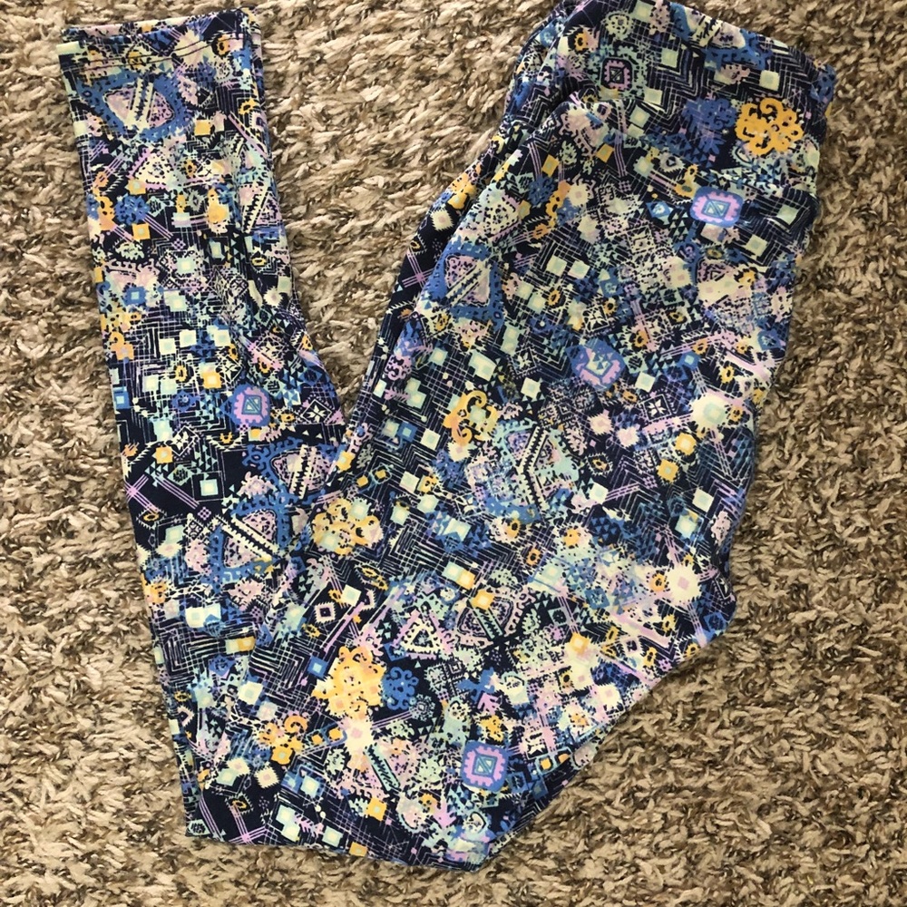 LuLaRoe One Size Leggings